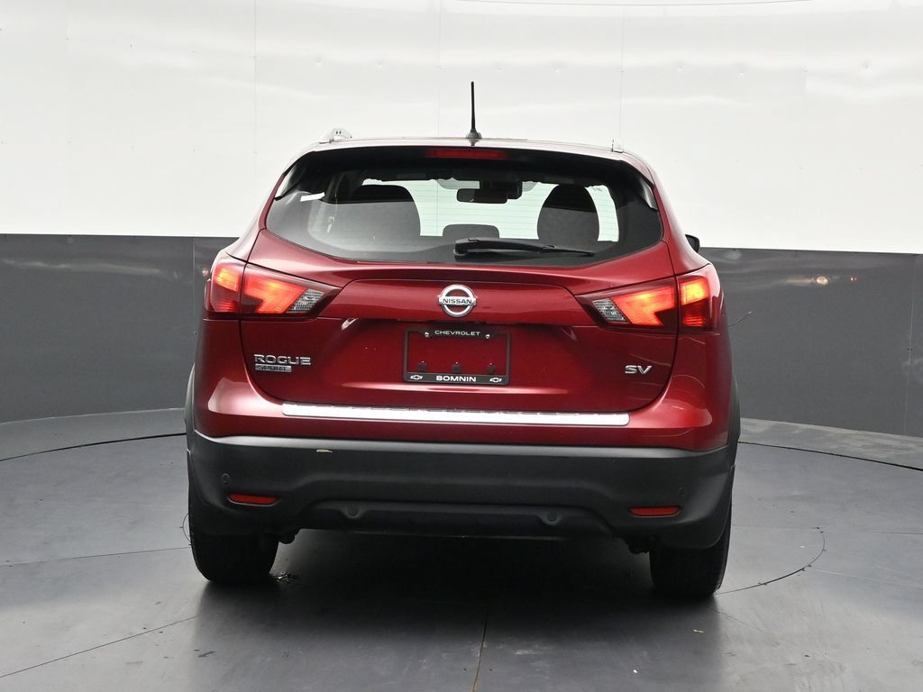 Used 2019 Nissan Rogue Sport SV w/ All-Weather Package FWD image 4