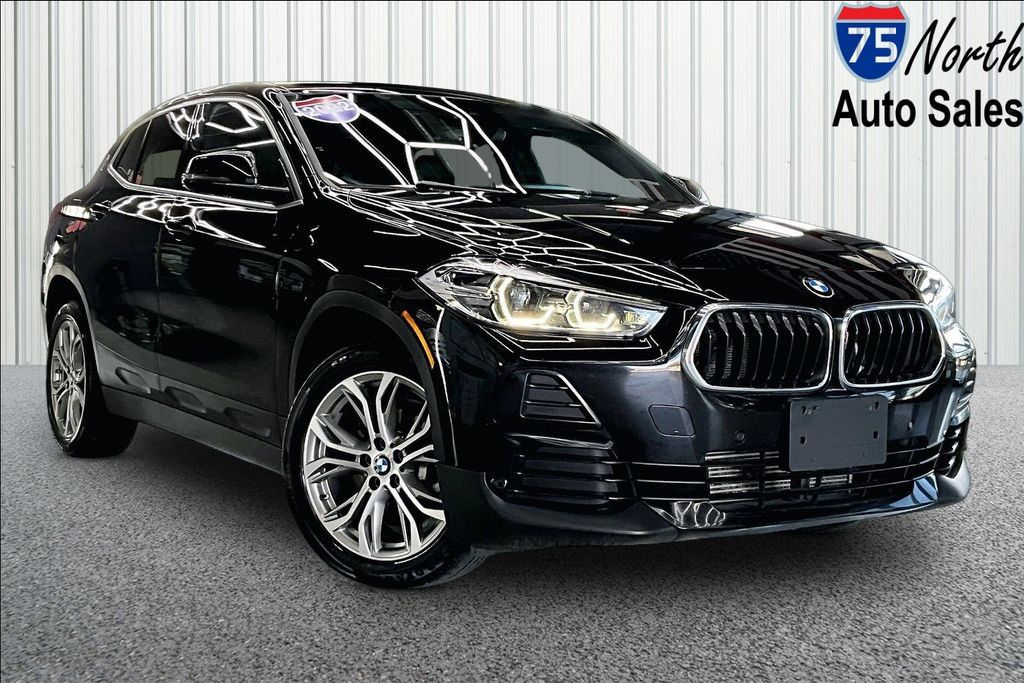 Used 2022 BMW X2 xDrive28i w/ Convenience Package AWD/4WD image 1