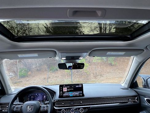 Used 2023 Honda Civic Touring image 20