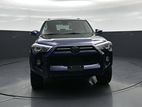 Used 2023 Toyota 4Runner SR5 Premium w/ Moonroof Package RWD image 53