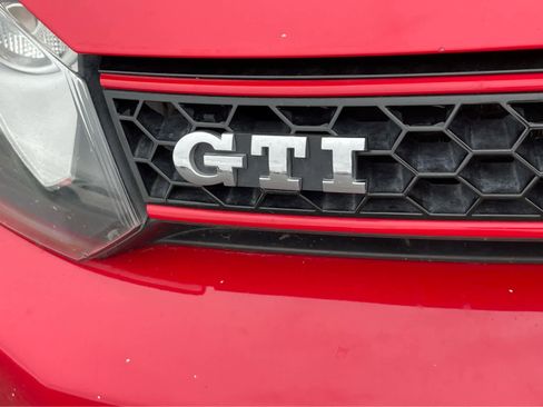 Used 2013 Volkswagen GTI Autobahn image 9