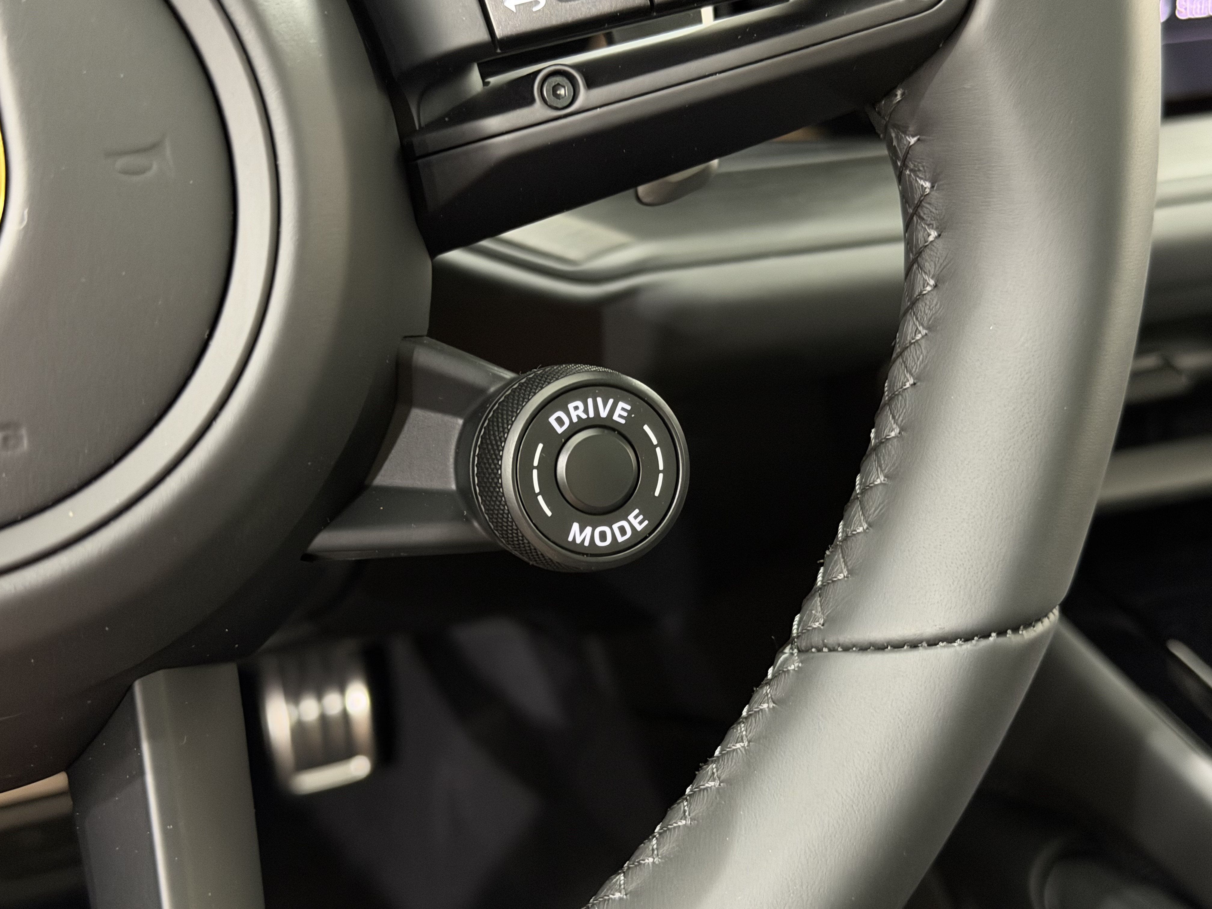 New 2026 Porsche Cayenne GTS AWD/4WD image 54