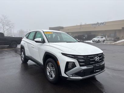 Used 2025 Hyundai Tucson SE