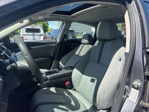 Used 2016 Honda Civic EX image 9
