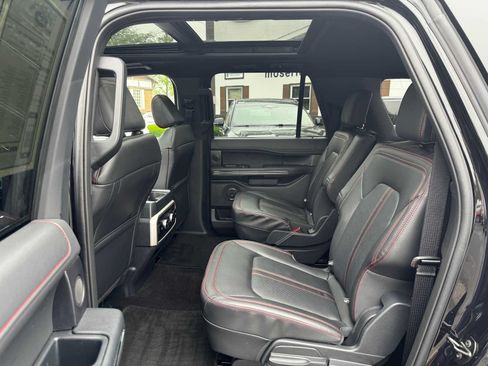 Used 2023 Ford Expedition Max Limited AWD/4WD image 26