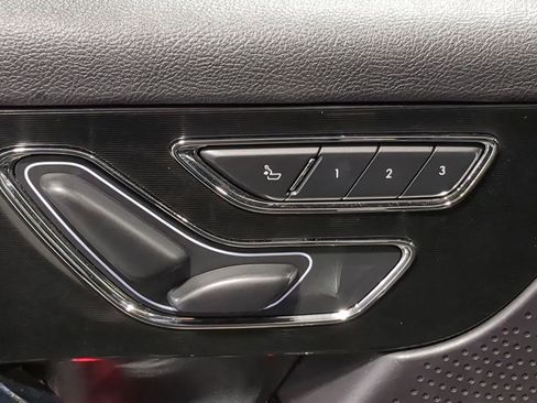 Used 2023 Lincoln Corsair Standard w/ Equipment Group 101A image 31