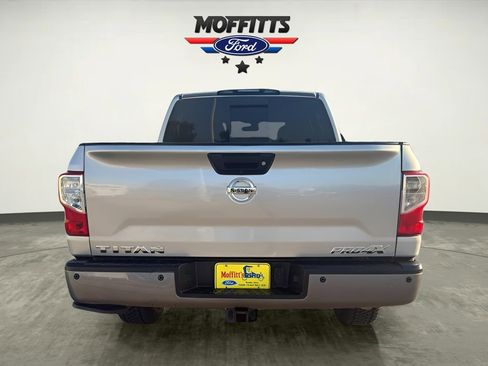 Used 2019 Nissan Titan PRO-4X w/ Pro-4x Convenience Package image 6