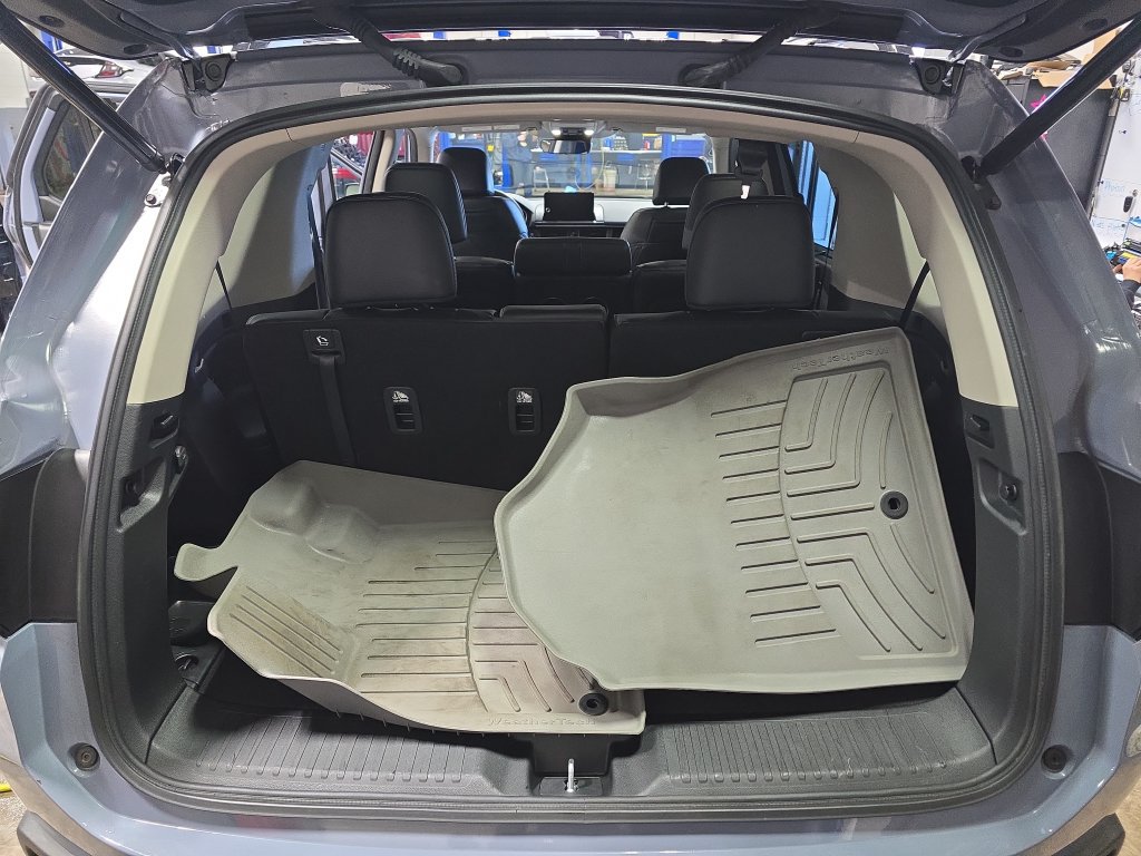Used 2025 Honda Pilot Elite image 13