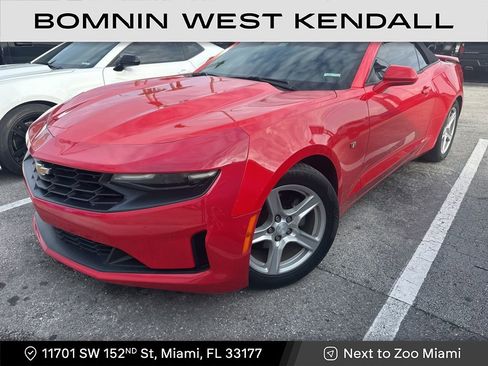 Used 2019 Chevrolet Camaro LT image 1