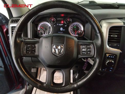 Used 2019 RAM 1500 Classic Warlock image 9