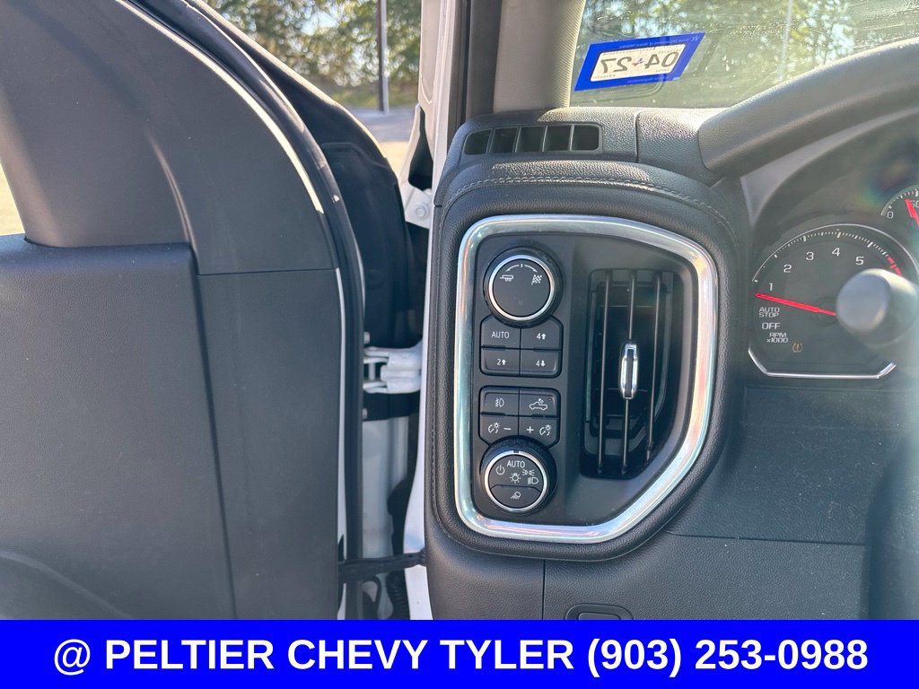 Used 2019 Chevrolet Silverado 1500 LT Trail Boss w/ Convenience Package AWD/4WD image 15
