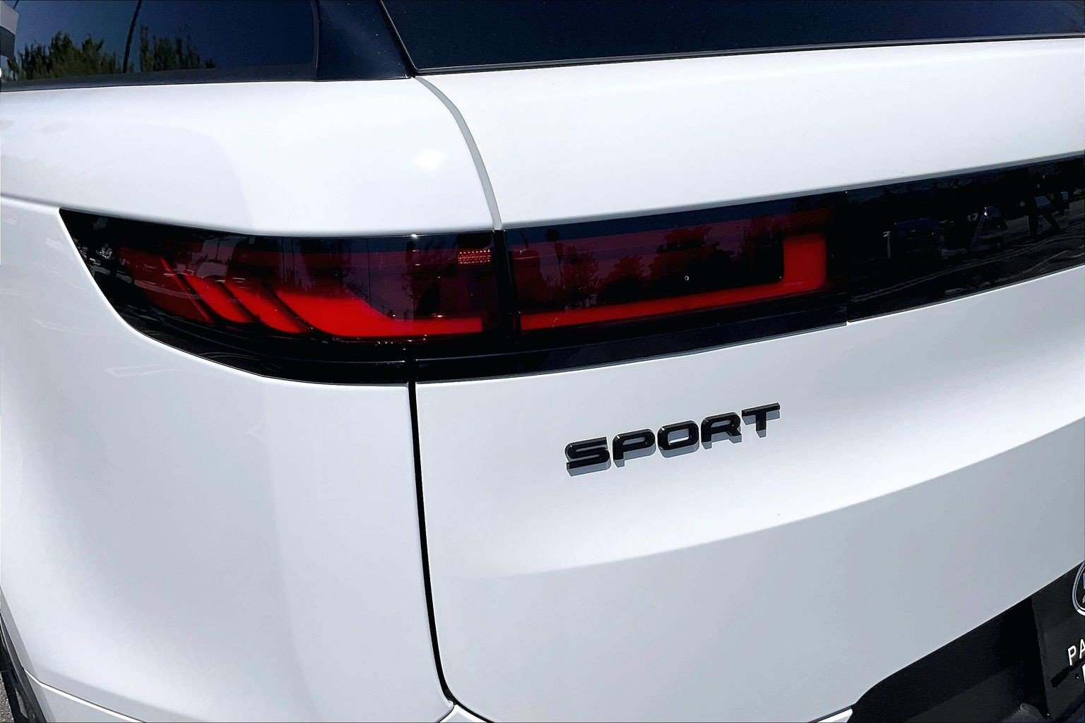 New 2026 Land Rover Range Rover Sport SE AWD/4WD image 8