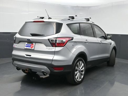 Used 2017 Ford Escape Titanium image 23