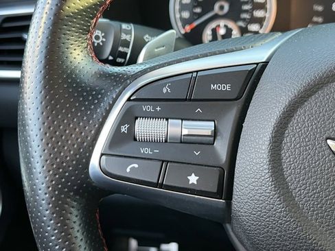 Used 2023 Genesis G70 3.3T w/ Sport Advanced Package image 17