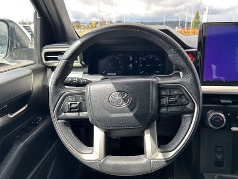 Used 2024 Toyota Tacoma TRD Off-Road AWD/4WD image 22