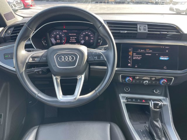 Used 2021 Audi Q3 2.0T Premium Plus w/ Premium Plus Package AWD/4WD image 14