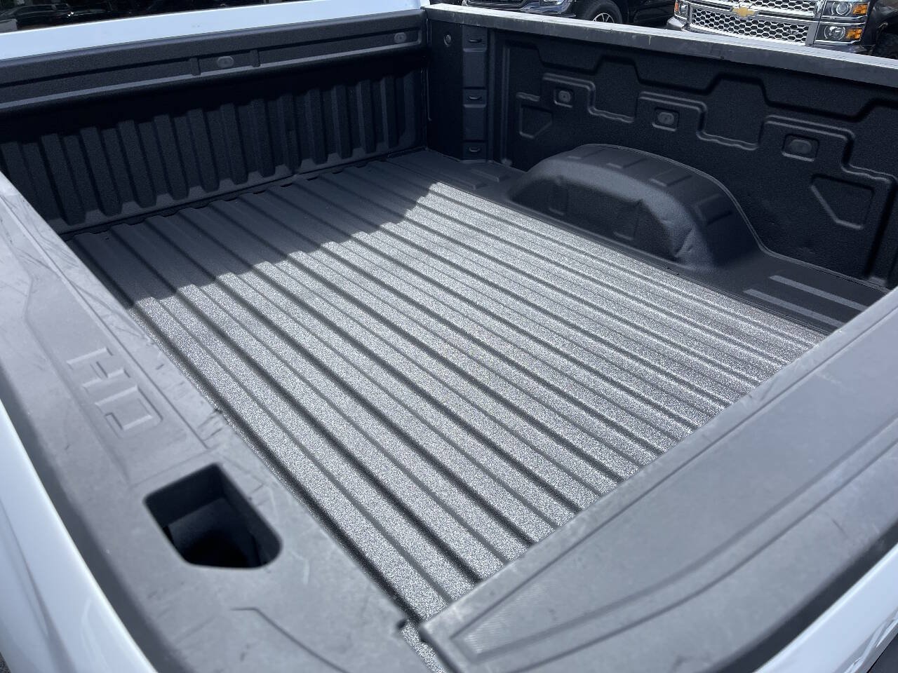 Used 2024 Chevrolet Silverado 2500 LT w/ Convenience Package AWD/4WD image 13