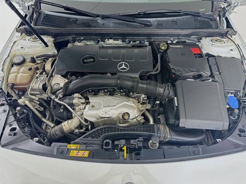 Used 2020 Mercedes-Benz A 220 A 220 image 32