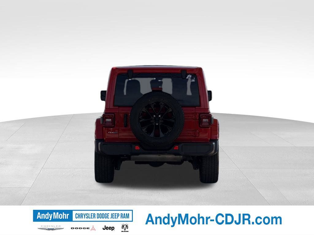 Used 2021 Jeep Wrangler Unlimited Sahara w/ Cold Weather Group AWD/4WD image 7