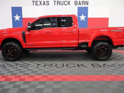 Used 2024 Ford F250 Lariat w/ Lariat Ultimate Package AWD/4WD image 1