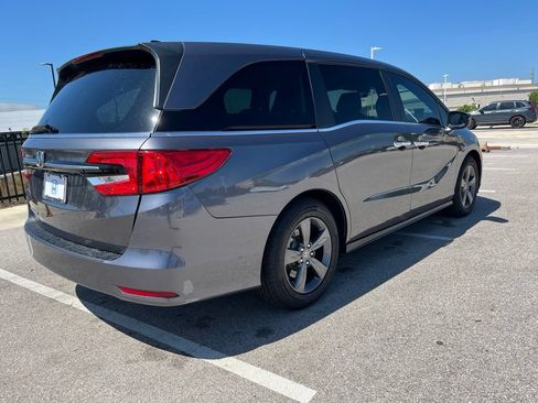 Used 2024 Honda Odyssey EX image 4