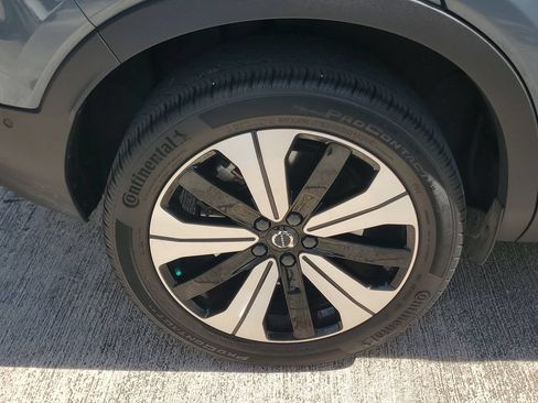 Certified 2023 Volvo C40 P8 Recharge Plus AWD/4WD image 7
