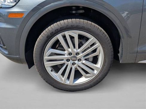 Used 2018 Audi Q5 2.0T Premium Plus AWD/4WD image 25