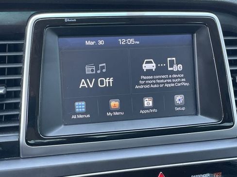 Used 2019 Hyundai Sonata SE w/ Winter Weather Package image 17