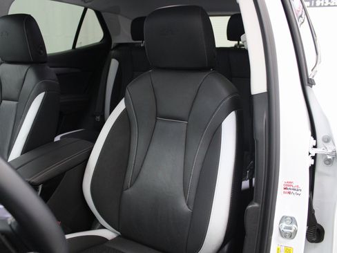 Used 2024 Buick Envision Sport Touring image 20