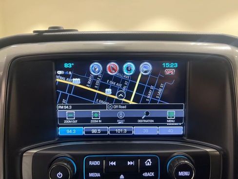 Used 2018 Chevrolet Silverado 1500 LT w/ Texas Edition image 13