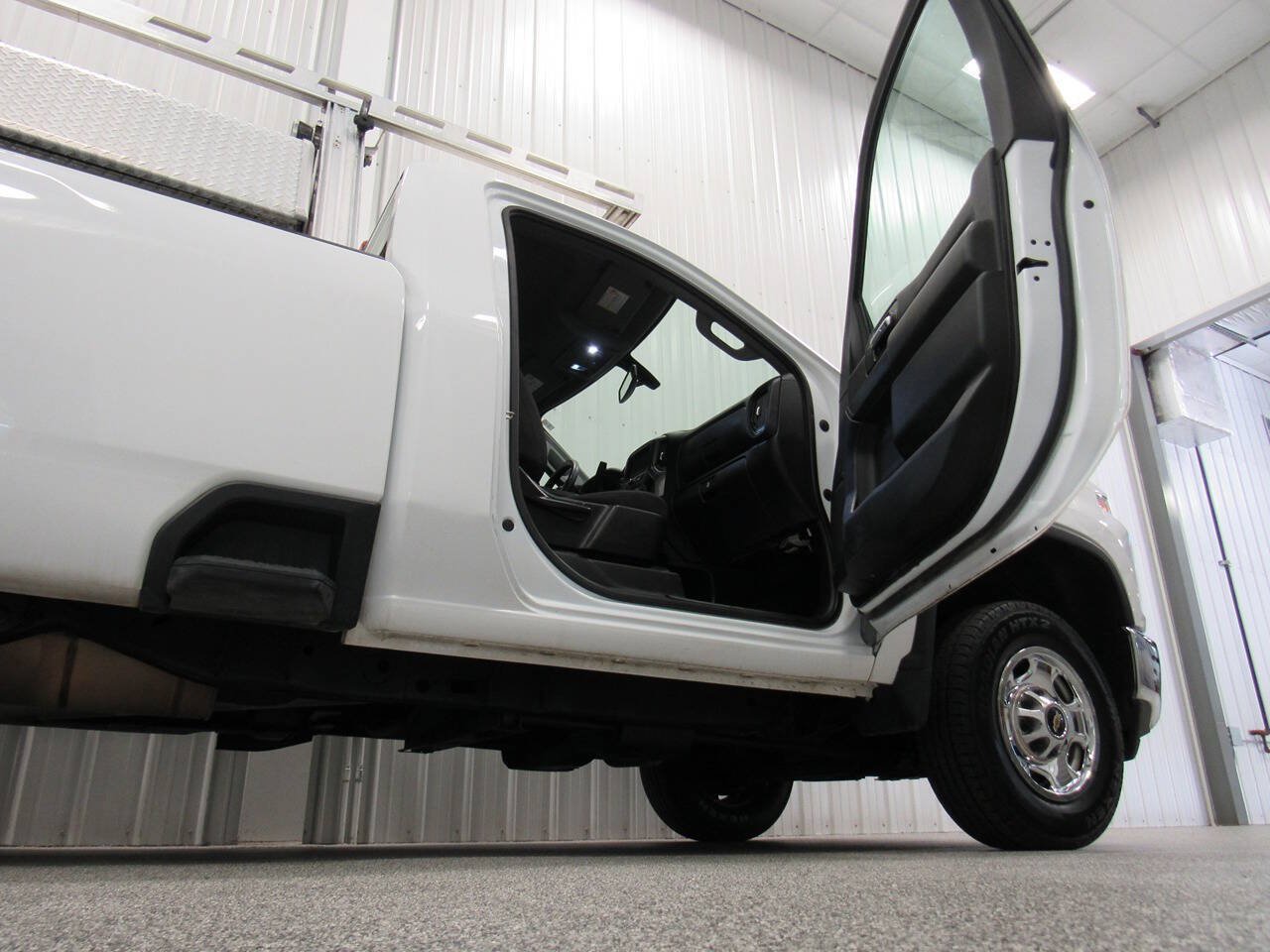 Used 2022 Chevrolet Silverado 2500 W/T w/ WT Fleet Convenience Package RWD image 24