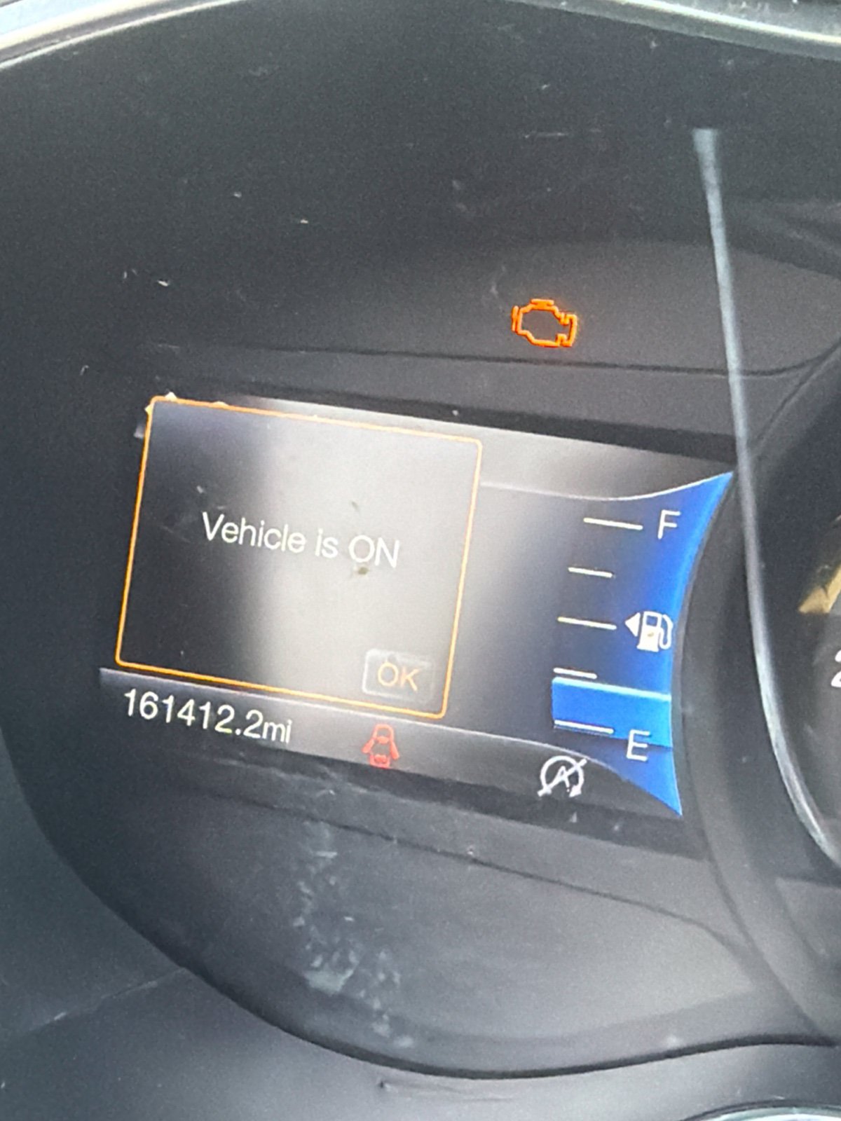 Used 2017 Ford Fusion SE w/ Fusion SE Technology Package FWD image 6