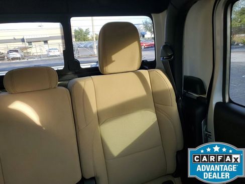 Used 2023 Jeep Gladiator Sport image 16