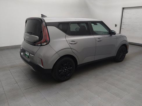 Used 2023 Kia Soul LX FWD image 10