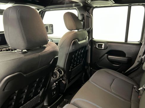 Used 2022 Jeep Wrangler Unlimited Rubicon 4xe w/ Safety Group image 19