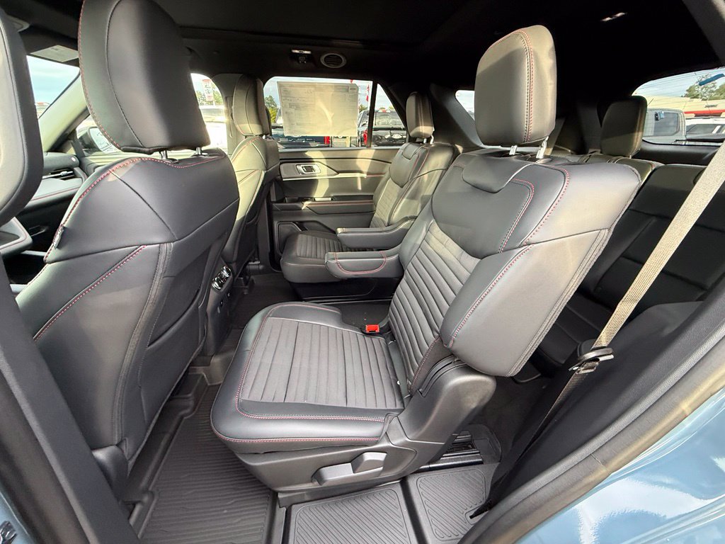 New 2027 Ford Explorer ST-Line w/ Premium Package AWD/4WD image 21