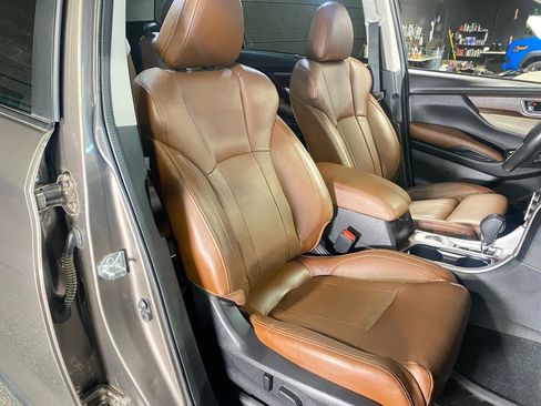 Used 2022 Subaru Ascent Touring image 4