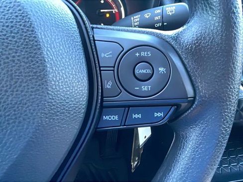 Used 2025 Toyota RAV4 LE image 25