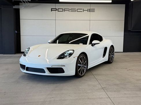 Certified 2022 Porsche 718 Cayman S RWD image 1