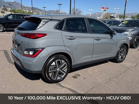 Certified 2023 Hyundai Kona SE w/ Cargo Package FWD image 4