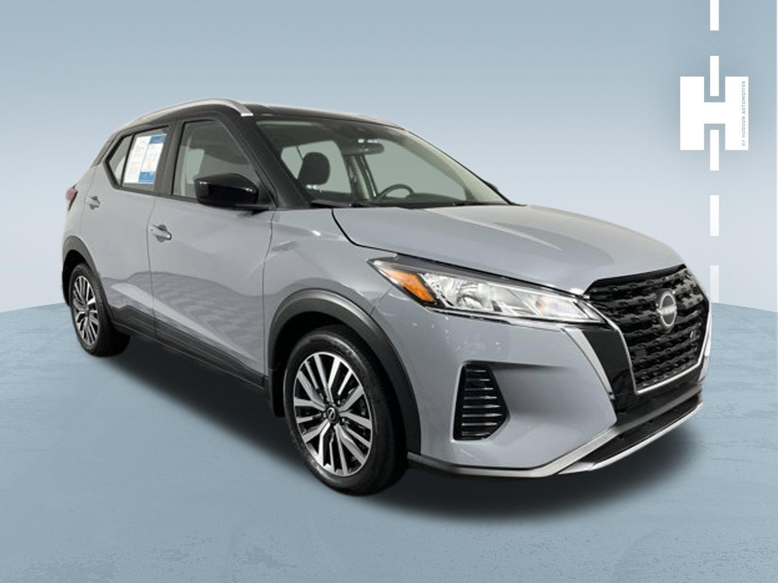 Used 2023 Nissan Kicks SV FWD image 1
