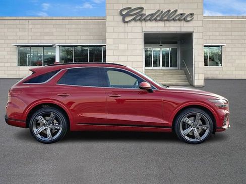 Used 2022 Genesis GV70 3.5T Sport w/ Sport Prestige Package image 8