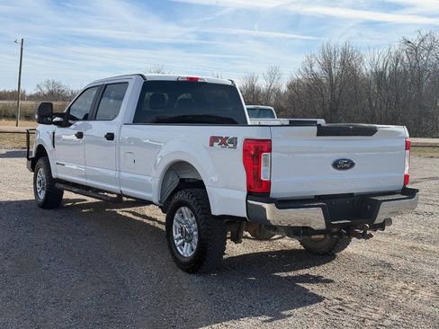 Used 2018 Ford F250 XL w/ STX Appearance Package image 8