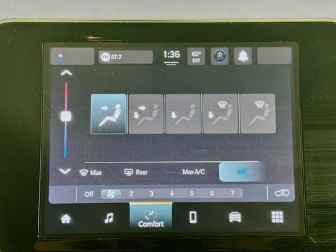 Used 2022 Jeep Compass Latitude image 33