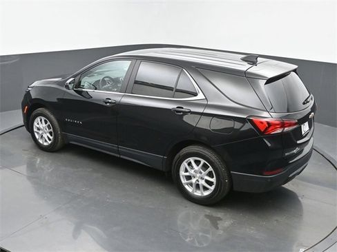 Certified 2022 Chevrolet Equinox LT image 40