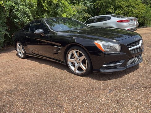 Used 2015 Mercedes-Benz SL 550 image 3