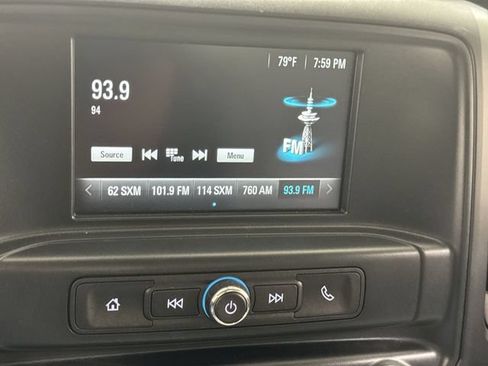 Used 2018 Chevrolet Silverado 1500 Custom w/ Custom Value Package RWD image 13
