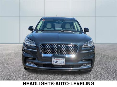 Used 2023 Lincoln Aviator Black Label w/ Dynamic Handling Package image 8