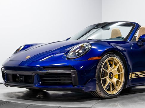 Used 2021 Porsche 911 Turbo S image 5