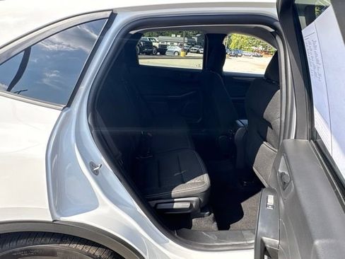 Certified 2025 Ford Escape Active FWD image 22
